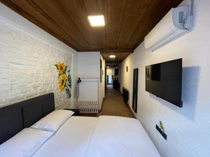 Casa Mirasol Golden Horn